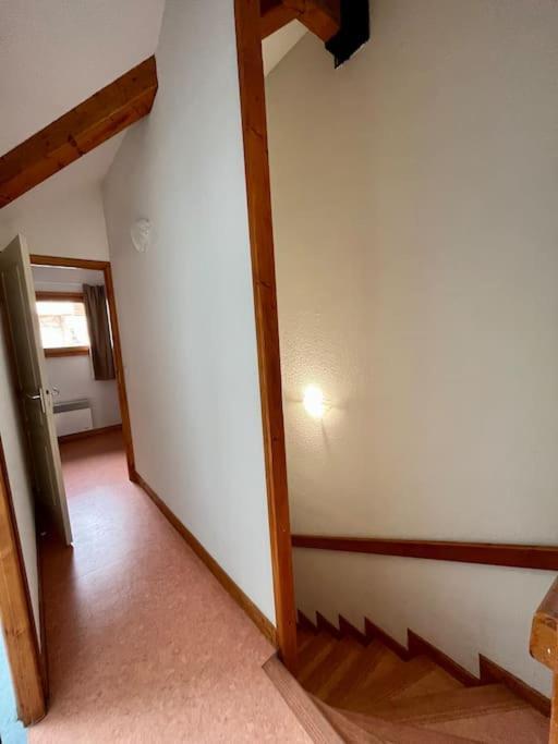 Chalet Vars 8 A 10 Personnes, Proche Des Pistes Exterior foto